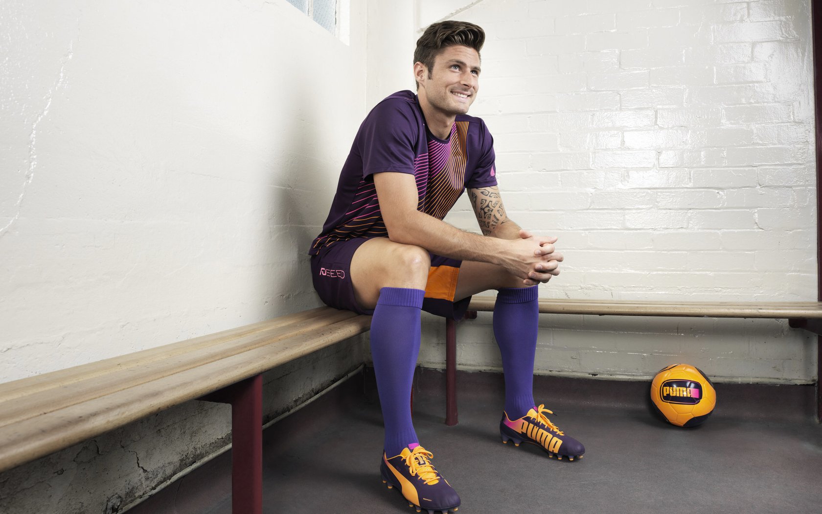 新加坡队的团队协作：如何在国际乒联混合团体世界杯中发挥集体优势